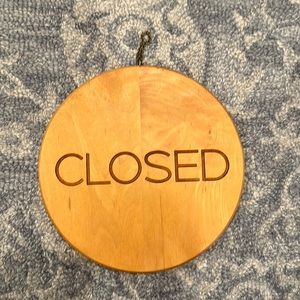 Open/Closed Sign